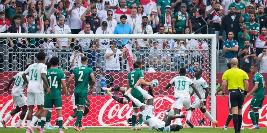 بالبلدي : فيديو
      |
      بـ10
      لاعبين..
      منتخب
      العراق
      يسقط
      بخماسية
      قاسية
      أمام
      السنغال
      في
      كأس
      العالم