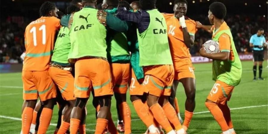 بالبلدي : فيديو
      |
      منتخب
      كوت
      ديفوار
      يهزم
      كوراساو
      بثنائية
      ويتأهل
      إلى
      دور
      الـ
      32
      بكأس
      العالم