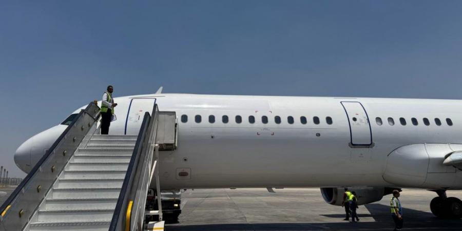 بالبلدي : flyplus
      نسما
      للطيران
      تتسلم
      طائرة
      جديدة
      من
      طراز
      إيرباص
      A321
      لدعم
      خطط
      التوسع
      السياحي