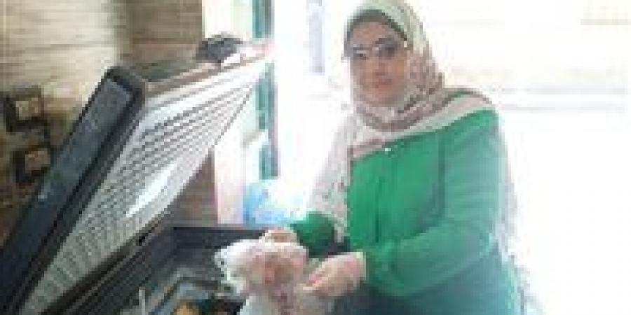 بالبلدي: حملات
      تموينية
      مفاجأة
      بالمنيا
      لضبط
      الأسواق
      والمخابز
      البلدى