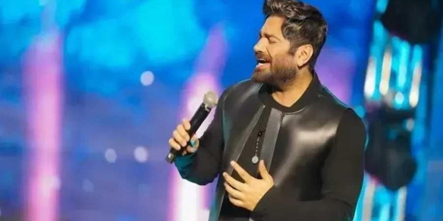 تامر
      حسني
      يصل
      المغرب
      استعدادًا
      لحفل
      ختام
      موازين
      وسط
      استقبال
      جماهيري
      حافل