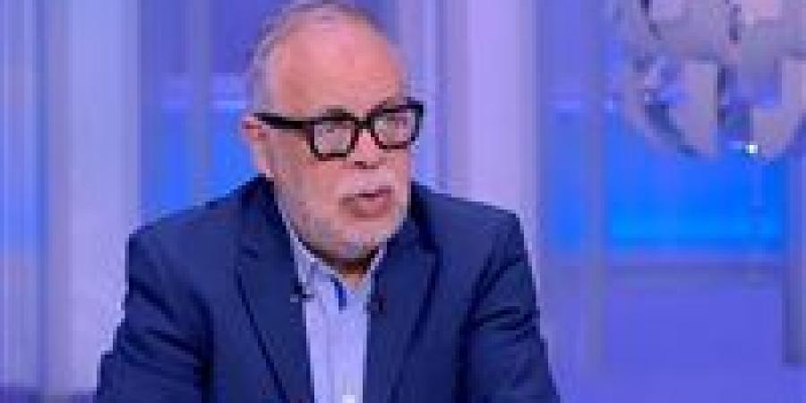 بالبلدي : حبس
      الفنانة
      ياسمينا
      المصرى
      شهرا
      بتهمة
      سب
      وقذف
      أشرف
      زكى
