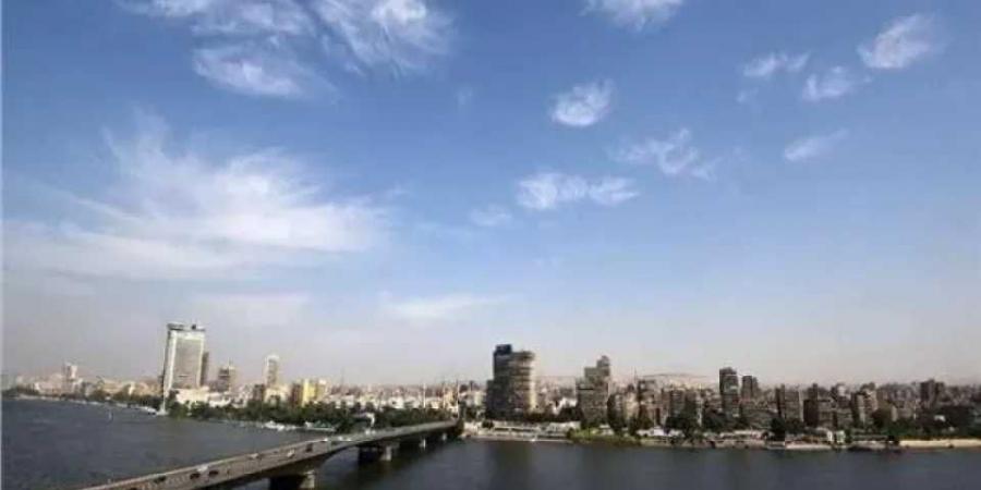 الأرصاد:
      طقس
      الغد
      حار
      رطب
      نهارا
      معتدل
      الحرارة
      رطب
      ليلا
      على
      أغلب
      الأنحاء..
      والعظمى
      بالقاهرة
      35