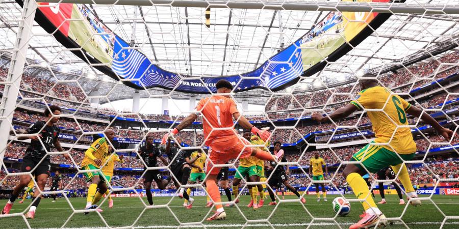 بالبلدي: أول منتخب يتأهل إلى دور الـ16 في كأس العالم