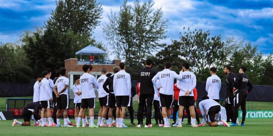 بالبلدي : فيفا
      يعلن
      إيقاف
      لاعب
      منتخب
      مصر
      وغيابه
      أمام
      أستراليا
      في
      كأس
      العالم