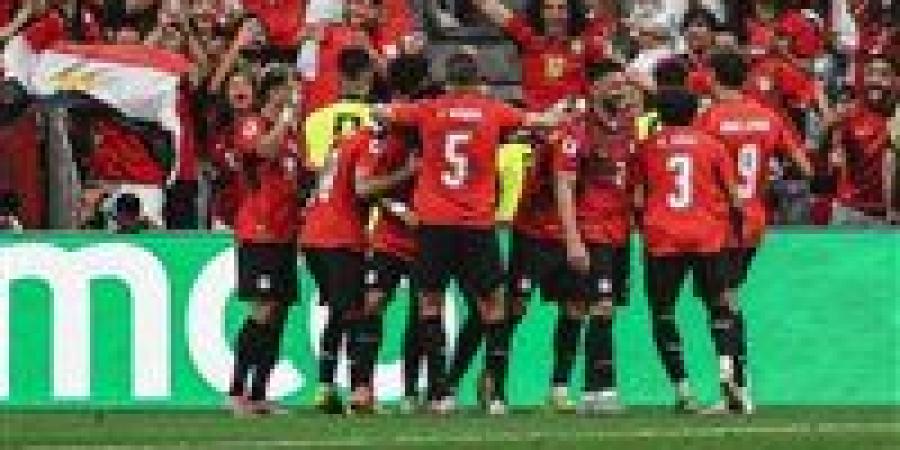 بالبلدي: جمال
      عبدالحميد:
      «إزاي
      تشكيل
      المنتخب
      بيتسرب
      قبل
      الماتش
      بـ
      ٣
      أيام