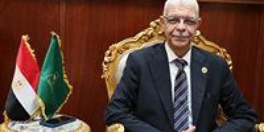 بالبلدي : رئيس
      جامعة
      المنوفية
      يعلن
      الإطلاق
      التجريبي
      للبوابة
      الإلكترونية
      الجديدة