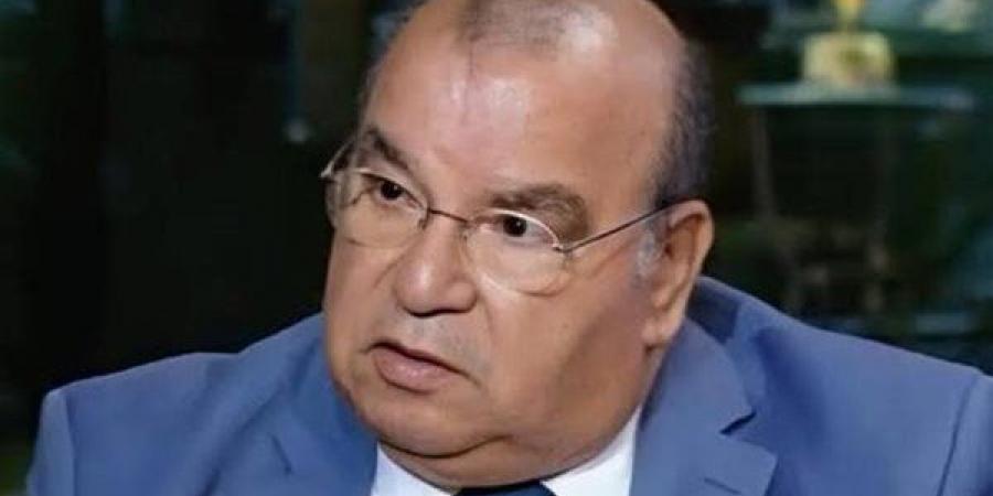 بالبلدي: رفعت
      فياض
      يكتب:
      وبدأت
      ثورة
      التصحيح
      والتطوير
      بقطاع
      البعثات
      بوزارة
      التعليم
      التعليم
      العالى