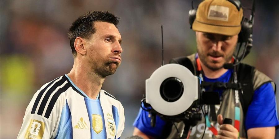 بالبلدي : ميسي
      ينتقد
      أداء
      الأرجنتين
      بعد
      التأهل
      الصعب
      لمواجهة
      مصر:
      لا
      أحد
      يمنحك
      شيئًا
      مجانيًا