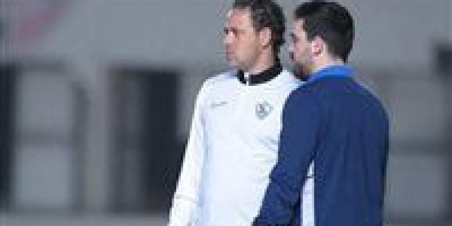 بالبلدي: إبراهيم
      صلاح:
      محدش
      بلغنا
      في
      الزمالك
      بالرحيل
      بشكل
      رسمي..
      وفخورين
      بما
      حققناه
