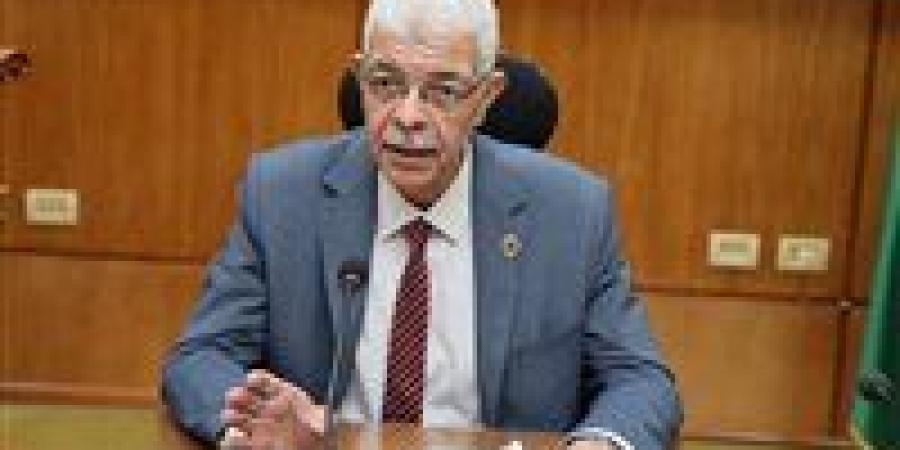 بالبلدي : رئيس
      جامعة
      المنوفية
      يترأس
      اجتماعًا
      لاستعراض
      المخطط
      التفصيلي
      لتوسعات
      المجمع
      الطبي