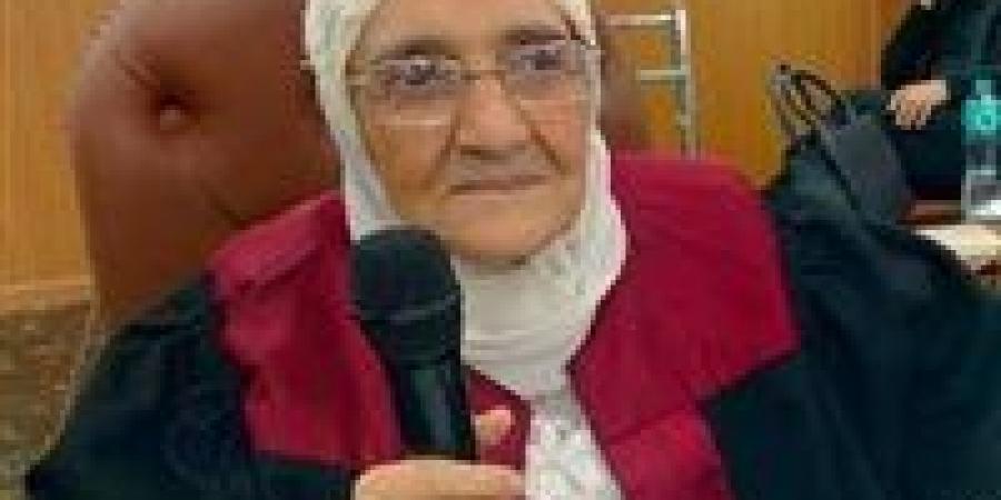 بالبلدي : عن
      «الشيخوخة
      النشطة»..
      رسالة
      دكتوراه
      لأكبر
      باحثة
      عمرها
      83
      عاما
      بجامعة
      المنصورة