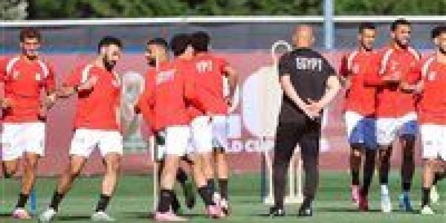 بالبلدي: إلغاء
      مران
      المنتخب
      بعد
      ساعة
      بسبب
      عاصفة
      رعدية..
      واستكمال
      المران
      في
      "الجيم"