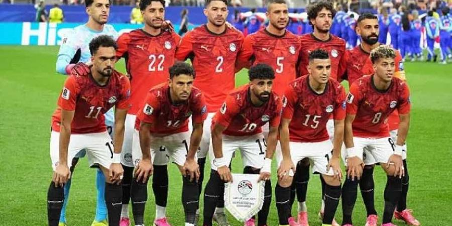 منتخب
      مصر
      بالقميص
      الأحمر
      والأرجنتين
      بالزي
      التقليدي
      في
      دور
      الـ16
      بالمونديال