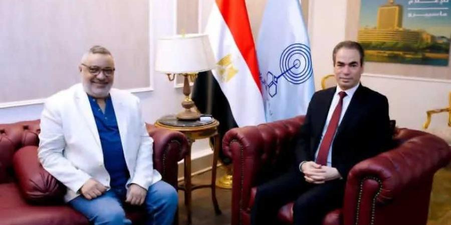 تعيين
      عبدالرحيم
      كمال
      رئيسا
      للإدارة
      المركزية
      للإنتاج
      المتميز
      بماسبيرو