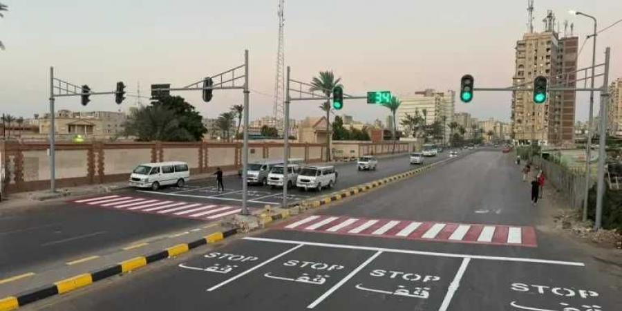 استجابةً
      لشكاوى
      المواطنين..
      تركيب
      إشارة
      مرورية
      جديدة
      وتخطيط
      شارع
      مصطفى
      كامل
      أمام
      شارع
      البحرية
