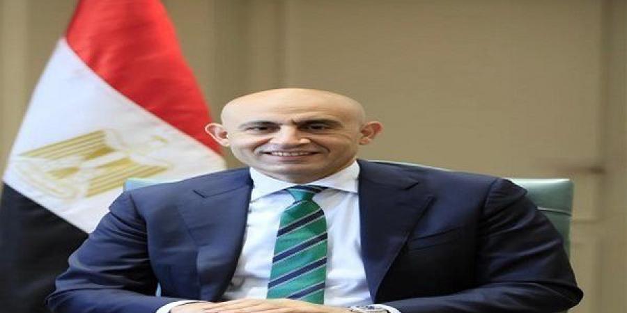 بالبلدي: وزير
      التربية
      والتعليم
      يطلق
      مرحلة
      جديدة
      لدعم
      التعليم
      الفني
      بشراكة
      حديد
      عز
      ودانيلي..
      7
      مدارس
      جديدة