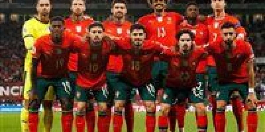 بالبلدي: رونالدو
      يقود
      الهجوم..
      تشكيل
      منتخب
      البرتغال
      لمواجهة
      إسبانيا