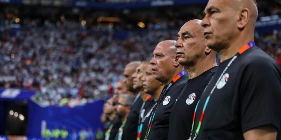 بالبلدي : حسام
      حسن:
      تعرضنا
      للظلم
      أمام
      الأرجنتين..
      ولن
      أشاهد
      كأس
      العالم
      مجددًا