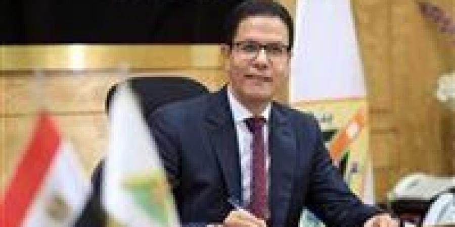 بالبلدي: جامعة
      بنها
      تستعرض
      مشروعات
      تخرج
      «التصميم
      الصناعي»
      بالتعاون
      مع
      القطاع
      الصناعي