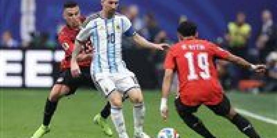 بالبلدي: عصام
      عبد
      الفتاح:
      ميسي
      يحصل
      على
      أخطاء
      وهمية..
      وكرة
      حمدي
      فتحي
      ضربة
      جزاء