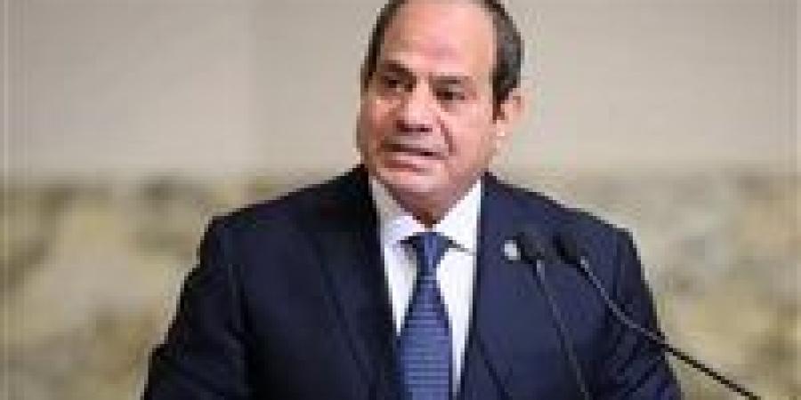 بالبلدي: الرئيس
      السيسي
      يستقبل
      منتخب
      مصر
      ويمنحه
      كأس
      الجدارة
      وأوسمة
      تكريمية