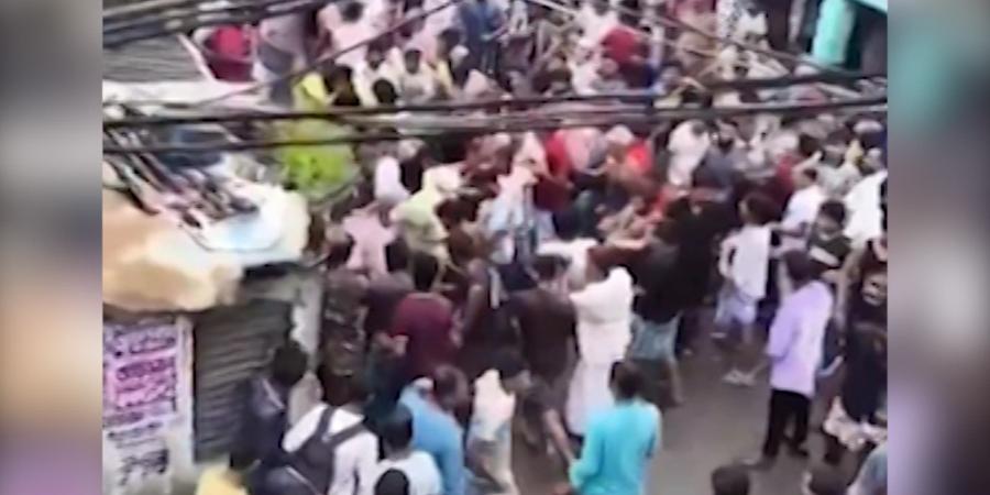 بالبلدي: جريمة "مروعة".. اغتصاب وقتل طفلة في الهند يُثير أعمال عنف جماعي