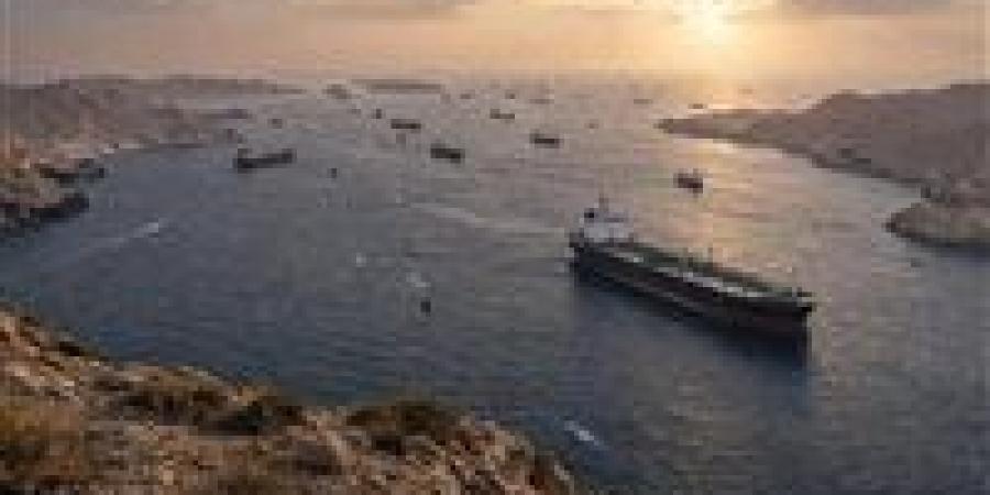 بالبلدي: مسؤول
      أمريكي:
      اليوم
      لن
      يكون
      سعيدًا
      لإيران
      إذا
      لم
      تفتح
      هرمز