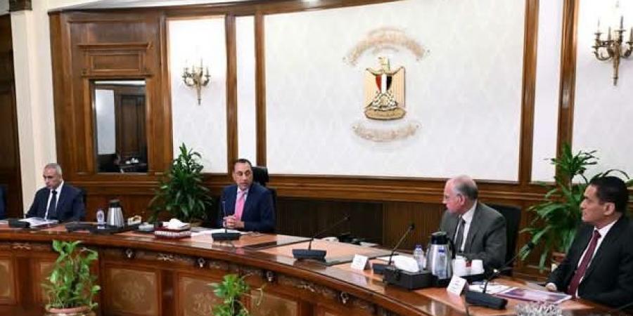 بالبلدي : مدبولي
      يطلق
      تحركًا
      حكوميًا
      لتعظيم
      موارد
      المياه..
      تعاون
      الري
      والإسكان
      لدعم
      المدن
      الجديدة
      و”حياة
      كريمة”