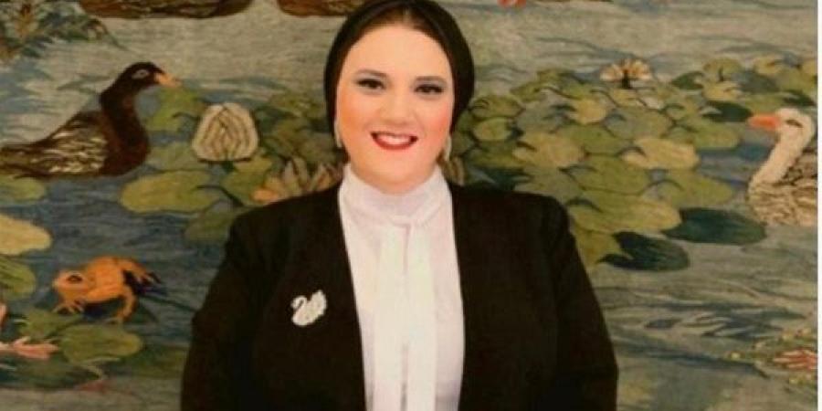 بالبلدي: بلاش
      هات
      رقم
      جلوسك..
      رسالة
      داليا
      الحزاوي
      لحماية
      طلاب
      الثانوية
      العامة
      من
      الضغط
      النفسي