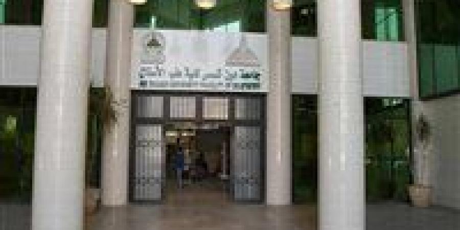 بالبلدي : كلية
      طب
      الأسنان
      بجامعة
      عين
      شمس
      تطرح
      برامج
      الدراسات
      العليا
      للمصريين
      والطلاب
      الوافدين