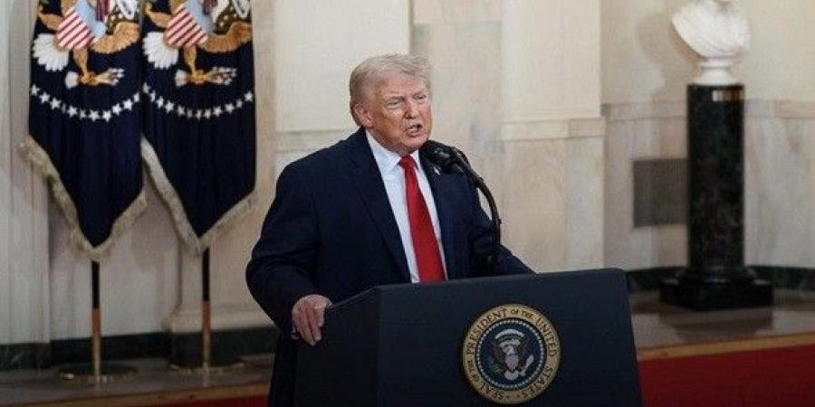 بالبلدي: ترامب
      يهدد
      بقصف
      البنية
      التحتية
      المدنية
      الإيرانية
      رداً
      على
      أي
      هجوم
      في
      مضيق
      هرمز