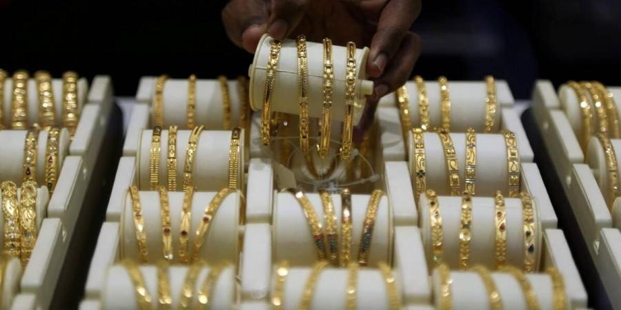 بالبلدي : أسعار
      الذهب
      في
      الكويت
      اليوم..
      كم
      بلغ
      عيار
      21
      والجنيه
      الذهب
      بعد
      آخر
      تحديث
      الأربعاء
      22
      يوليو
      2026؟