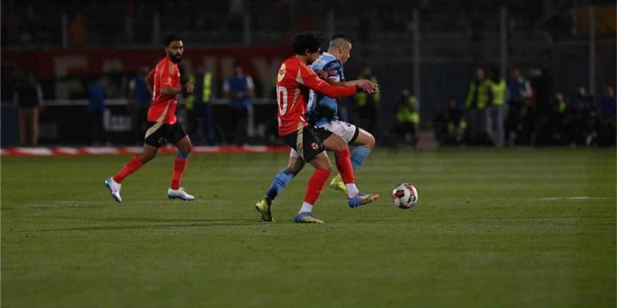 بالبلدي : حقيقة
      صراع
      الأهلي
      وبيراميدز
      على
      لاعب
      بتروجت