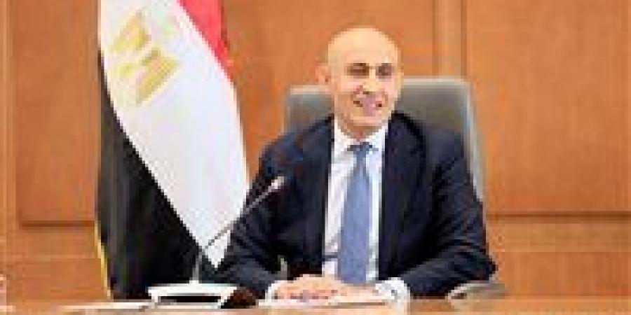 بالبلدي : "تربوي"
      يطرح
      4
      تساؤلات
      مهمة
      عن
      تطبيق
      البكالوريا
      بالصف
      الثاني
      الثانوي
      2027
