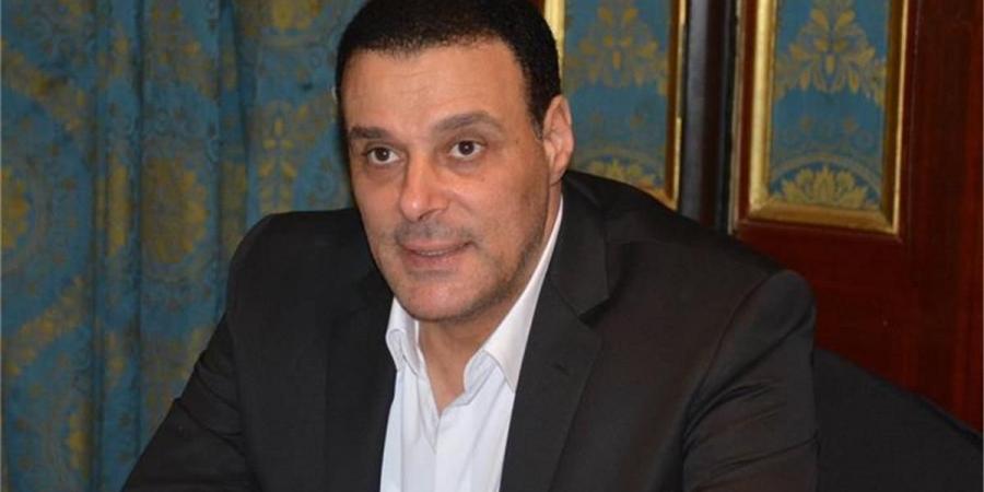 بالبلدي : أول
      تعليق
      من
      عصام
      عبد
      الفتاح
      بعد
      تعيينه
      رئيسًا
      للجنة
      الحكام