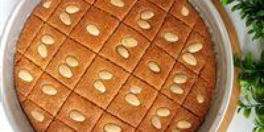 بالبلدي: طريقة
      عمل
      بسبوسة
      الطيبات
      بالماء
      سهلة
      وسريعة