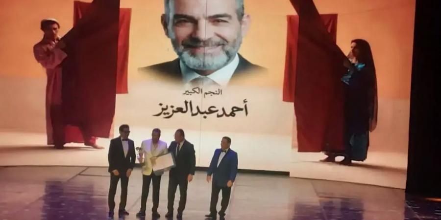 بالبلدي: جراحة
      دقيقة
      في
      الأحبال
      الصوتية..
      أحمد
      عبد
      العزيز
      يكشف
      تفاصيل
      أزمته
      الصحية