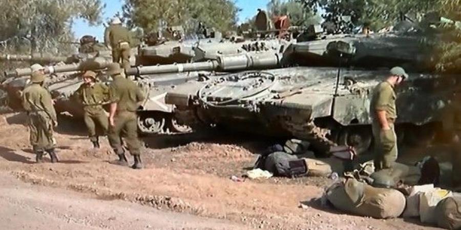 بالبلدي: تبادل
      المنشورات
      وإغلاق
      الطرق
      بين
      «حوض
      اليرموك»
      والجيش
      الإسرائيلي