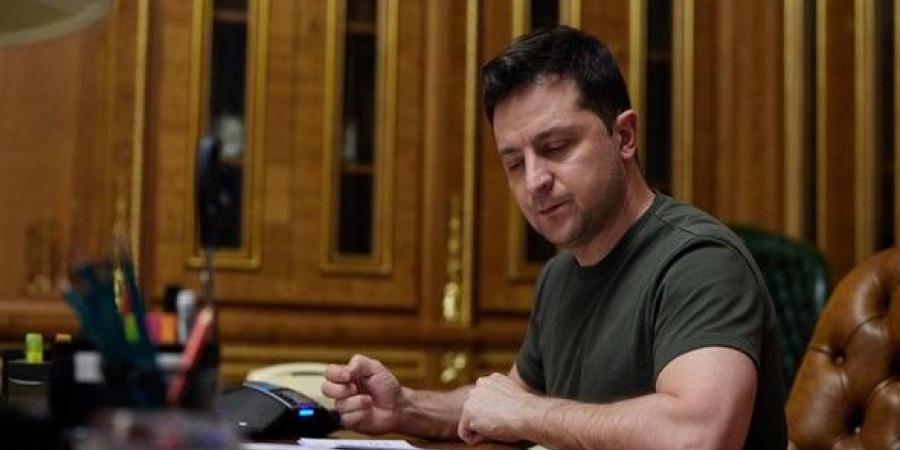 بالبلدي: أوكرانيا
      تراهن
      على
      استهداف
      سفينة
      إيرانية
      لكسب
      دعم
      ترامب
      ضد
      روسيا