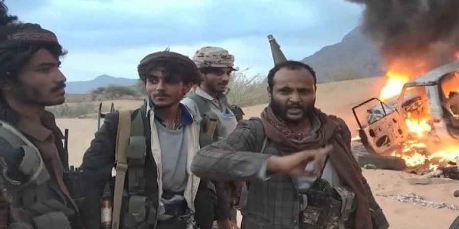 بالبلدي: الحوثيون
      يدينون
      الضربات
      الأميركية
      السعودية
      في
      العراق
      ويؤكدون
      دعمهم
      لبغداد