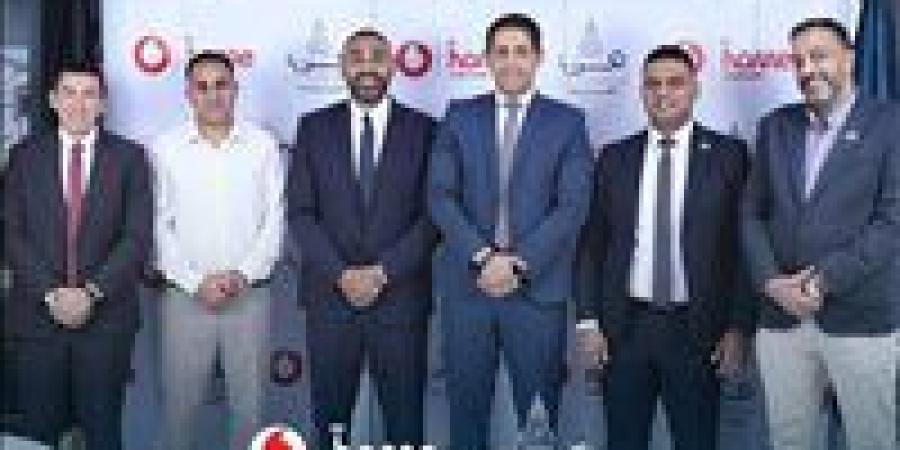 بالبلدي: "الكوربة
      لتنمية
      المناطق
      العمرانية"
      توقع
      شراكة
      استراتيجية
      مع
      فودافون
      مصر
      لتوفير
      أحدث
      الحلول
      التكنولوجية
      الذكية
      بمشروع
      La
      Courbe