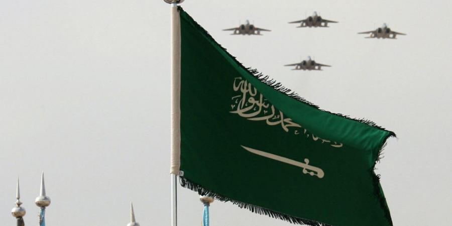 بالبلدي: ما هي المجموعة التي ادعت استهدافها بضربات السعودية وأمريكا في العراق؟