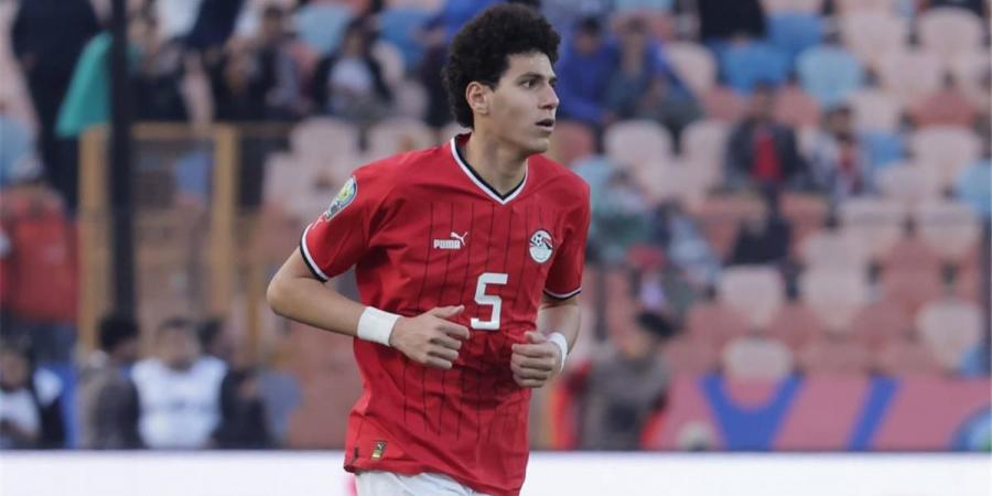 بالبلدي : تفاصيل
      عرض
      فروزينوني
      لخطف
      عمر
      فايد
      من
      الأهلي