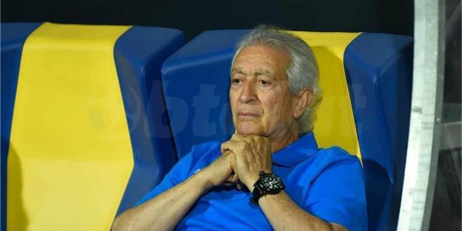 بالبلدي : حلمي
      طولان:
      ما
      فعله
      جون
      إدوارد
      في
      الزمالك
      كارثة