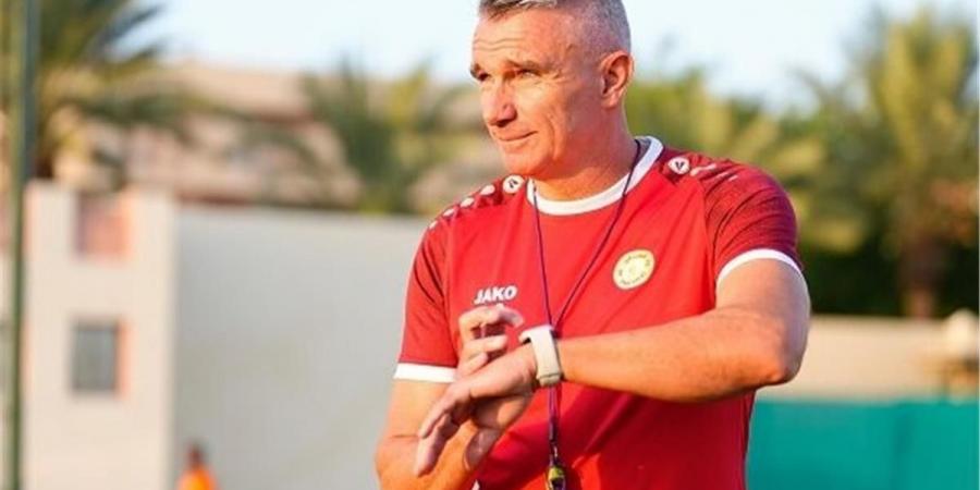 بالبلدي : كارتيرون:
      زيزو
      لا
      يستحق
      الهجوم..
      وعلاقتي
      بلاعب
      الأهلي
      استثنائية