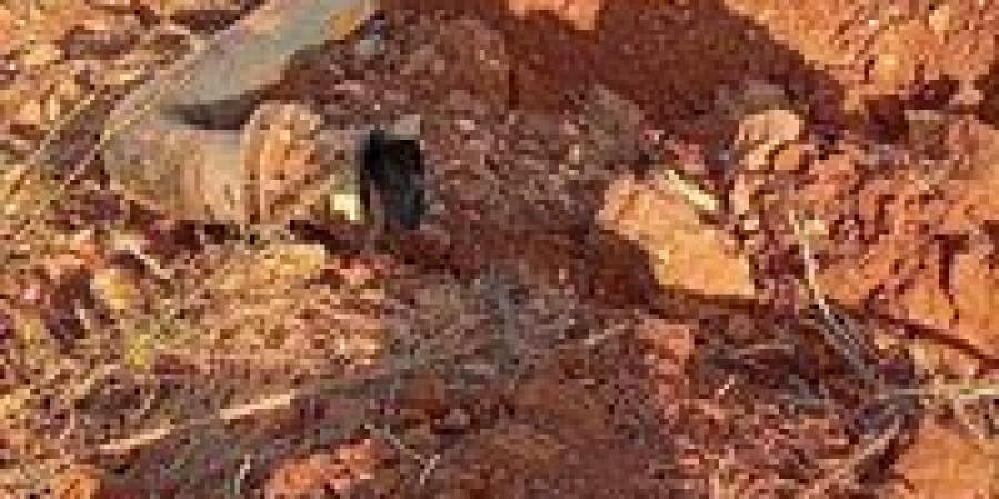 بالبلدي: فيديو|عشرات
      العائلات
      الفلسطينية
      بالأغوار
      تواجه
      أزمة
      مياه
      بعد
      قطع
      المستوطنين
      خط
      الإمداد