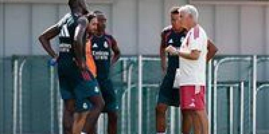 بالبلدي: نبأ
      سار
      لجوزيه
      مورينيو
      قبل
      افتتاح
      الدوري
      الإسباني